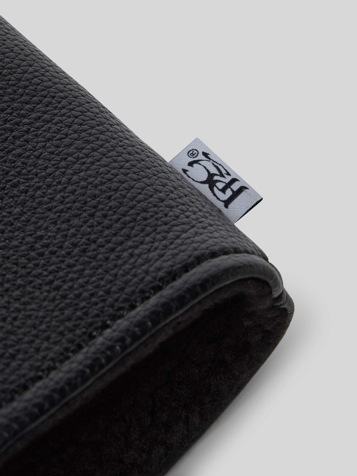 Alba Barrel Driver Wood Cover Detail Image