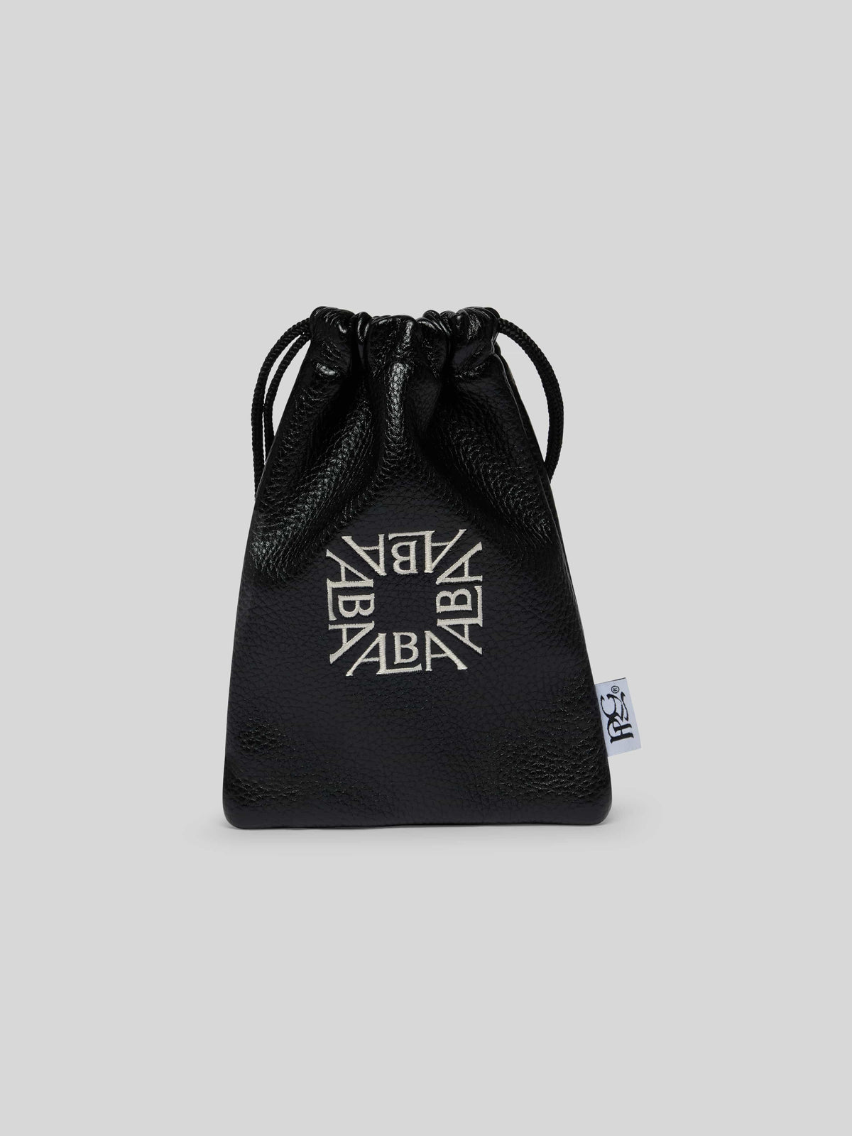 Alba Pouch